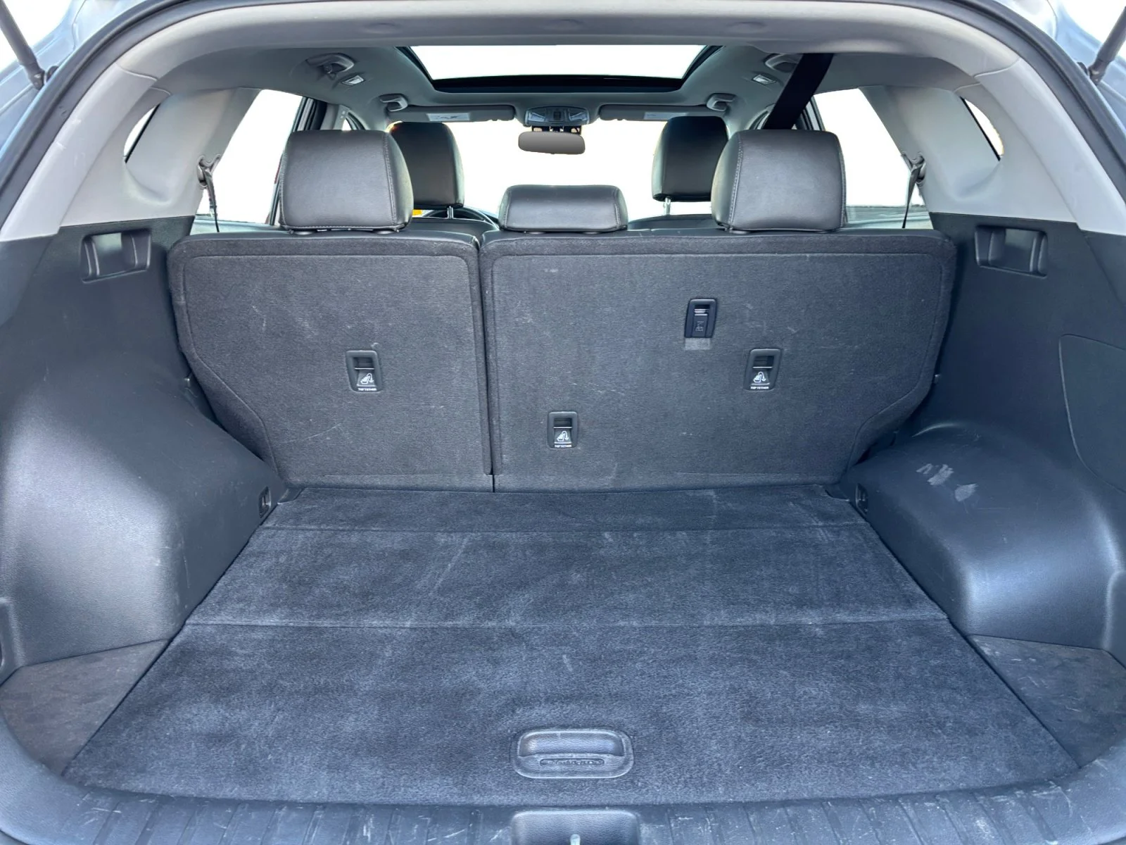 Used 2020 Silver Hyundai Preferred image 19