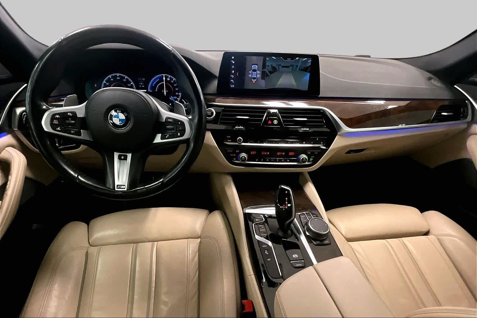 Used 2019 Mediterranean Blue Metallic BMW 530e iPerformance image 13