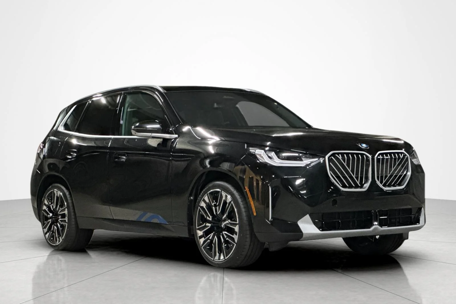 New 2026 Black Sapphire Metallic BMW 30 xDrive image 7
