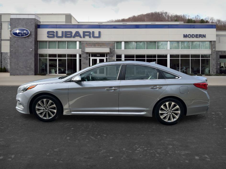 Used 2017 Shale Gray Metallic Hyundai Sport image 7