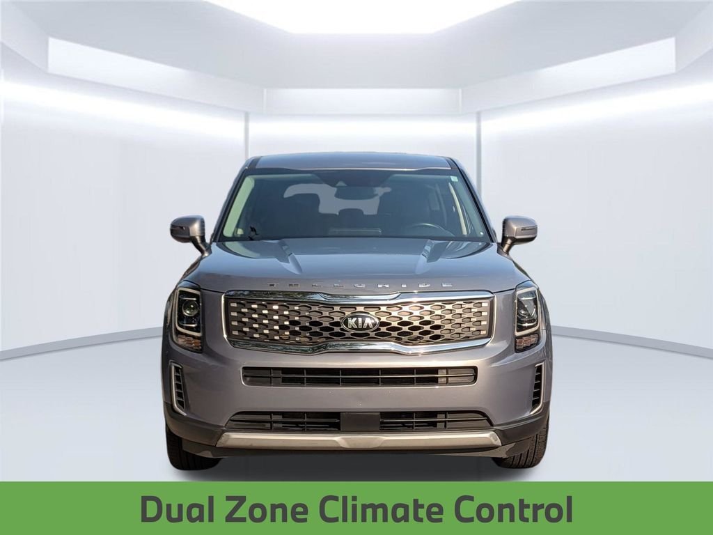 Used 2020 Everlasting Silver Kia LX image 11