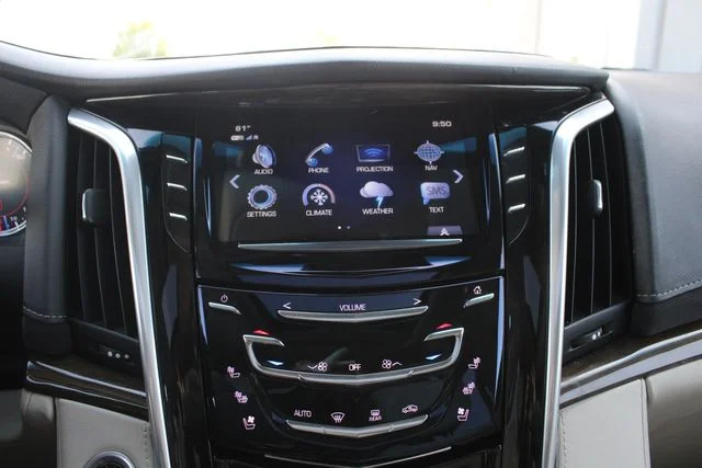 Used 2020 Black Cadillac Luxury image 19