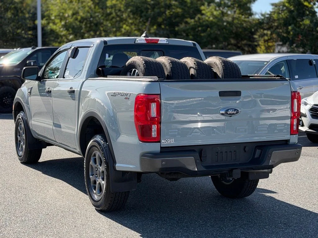 Used 2022 Green Ford XLT image 3