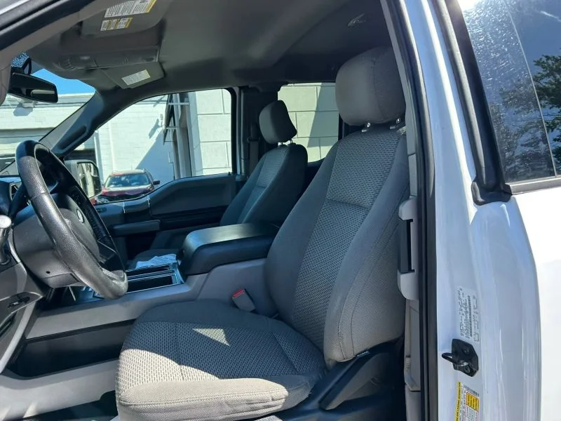 Used 2015 White Ford XLT Pickup 4D 6 1/2 ft image 29