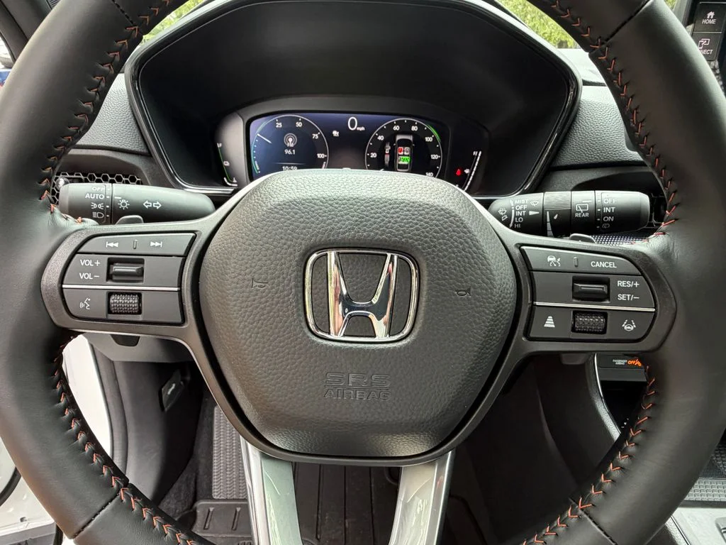 New 2026 Platinum White Pearl Honda Sport-L image 17