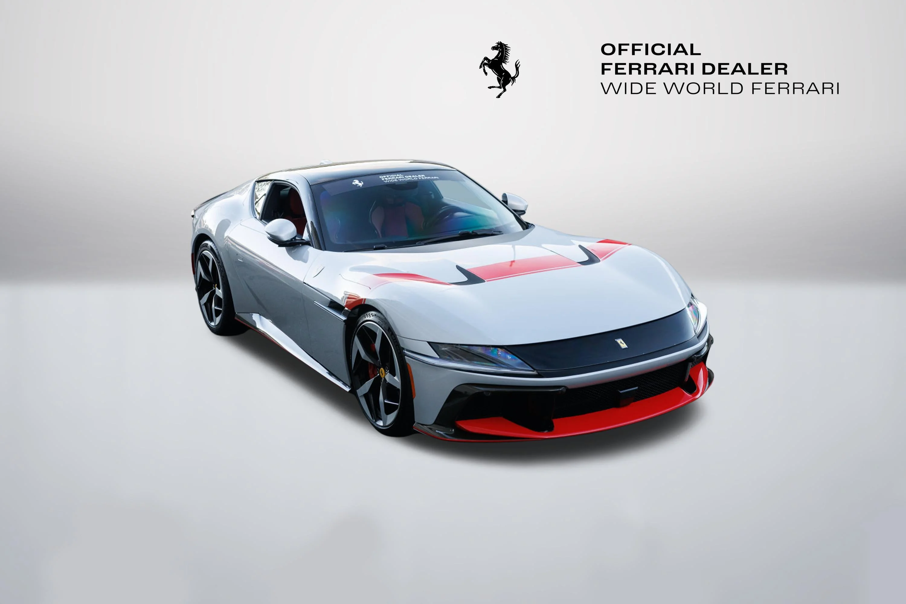 Certified Used 2025 Bianco Artico Ferrari Base image 3