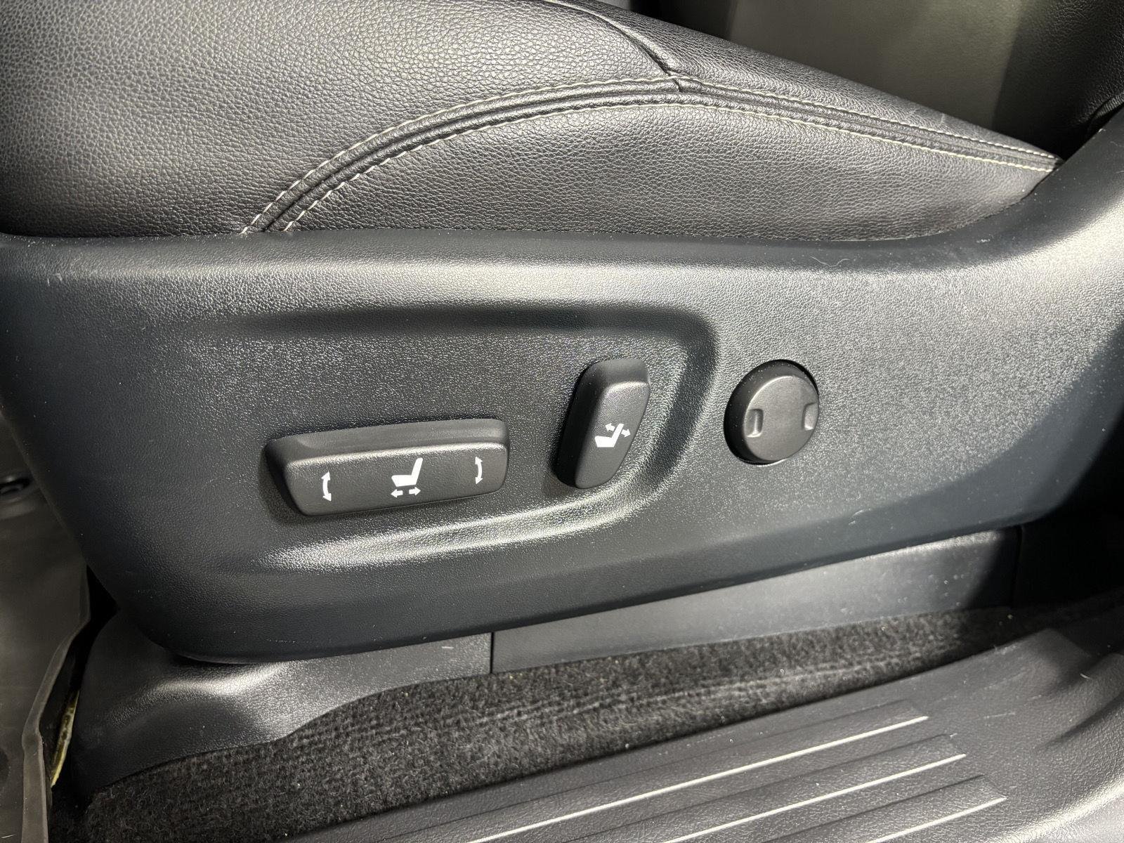 Used 2023 Magnetic Gray Metallic Toyota SR5 Premium image 12