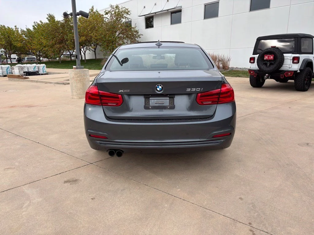 Used 2018 Mineral Grey Metallic BMW 330i xDrive image 6