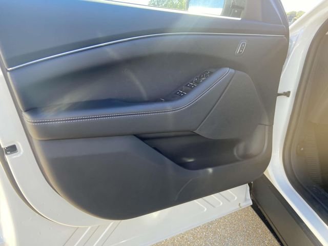 2025 Ford Mustang Mach-E Select - Photo 12
