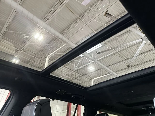Used 2024 Black Jeep Series II image 17
