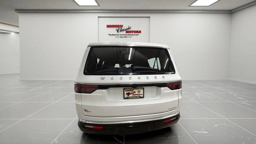 Used 2024 White Jeep Series III image 4