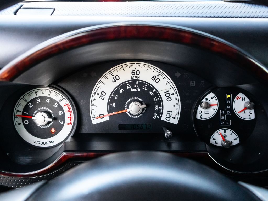 Used 2012  Toyota Base image 52