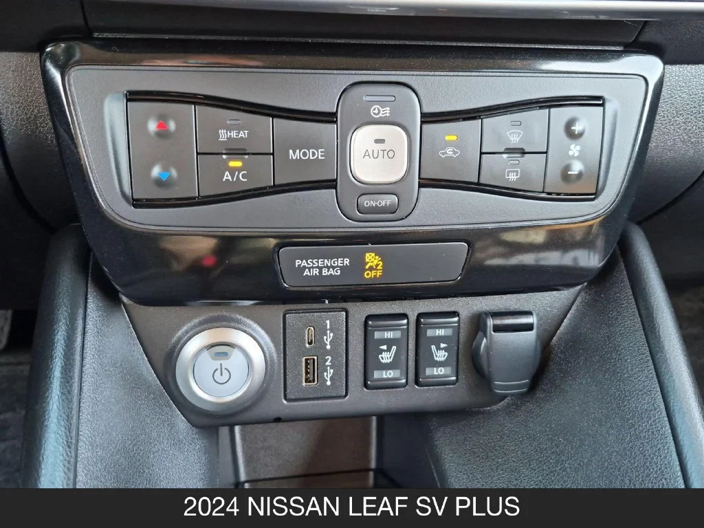 Used 2024 Black Nissan SV Plus image 23