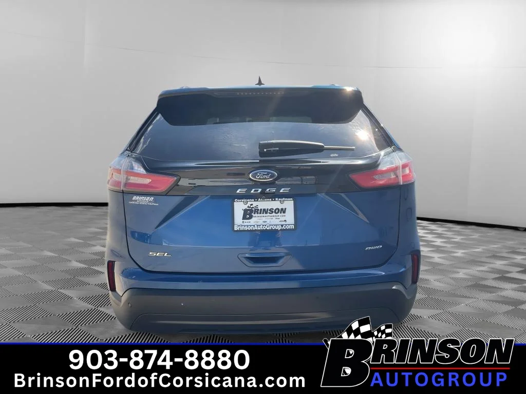 Used 2022 Atlas Blue Metallic Ford SEL image 6