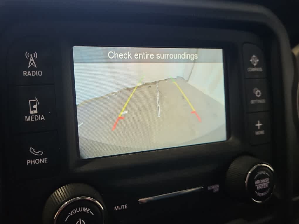 Used 2018 Black Clearcoat Jeep Sport S image 13