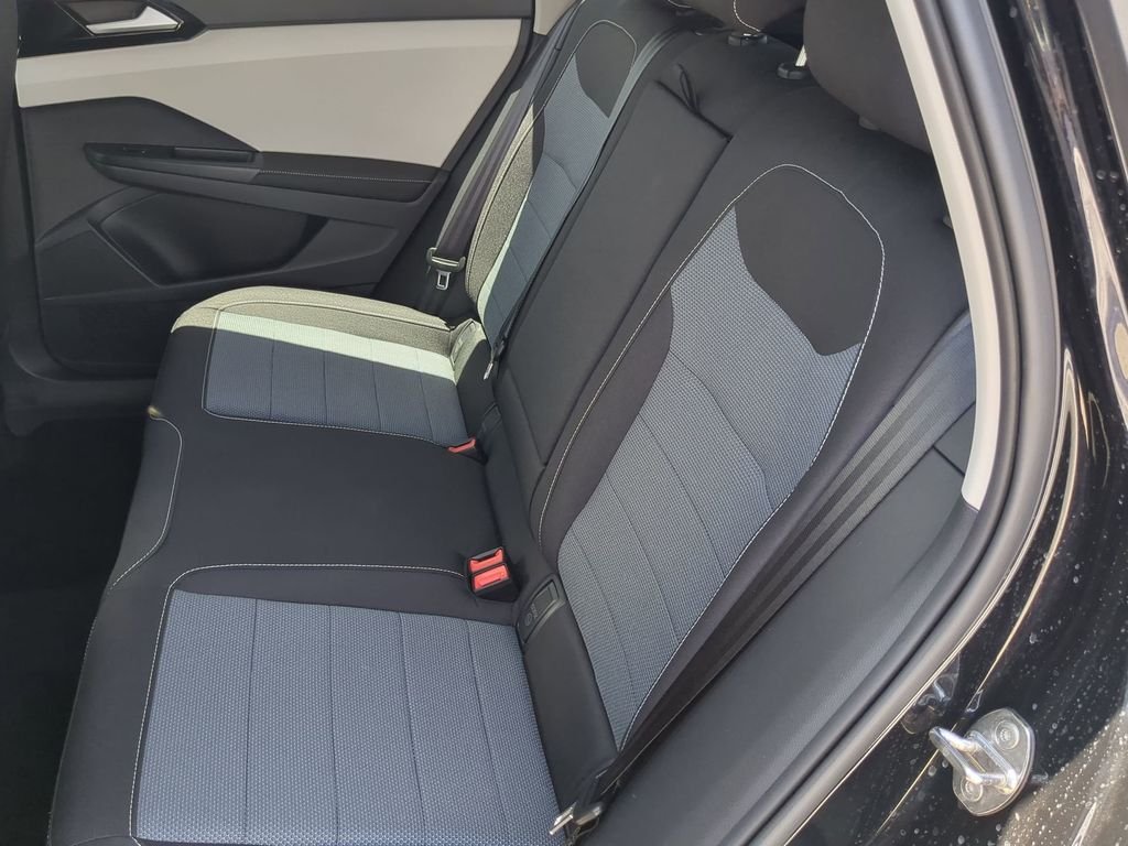 New 2026 Black Volkswagen 1.5T S image 15
