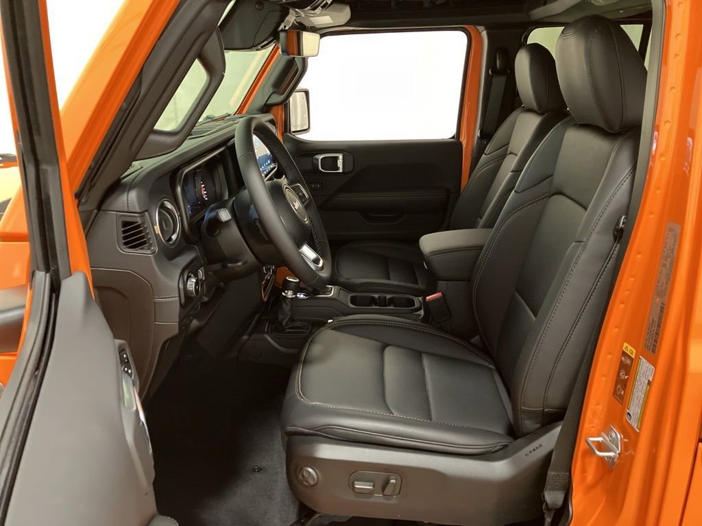 New 2026 Joose Exterior Paint Jeep Sahara image 12
