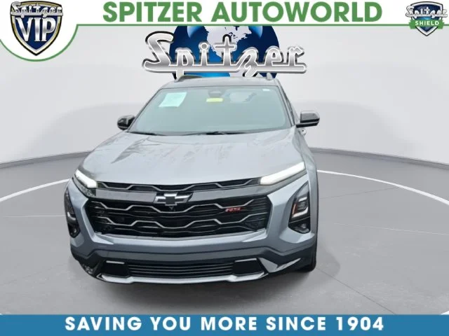 Used 2025 Gray Chevrolet RS image 3