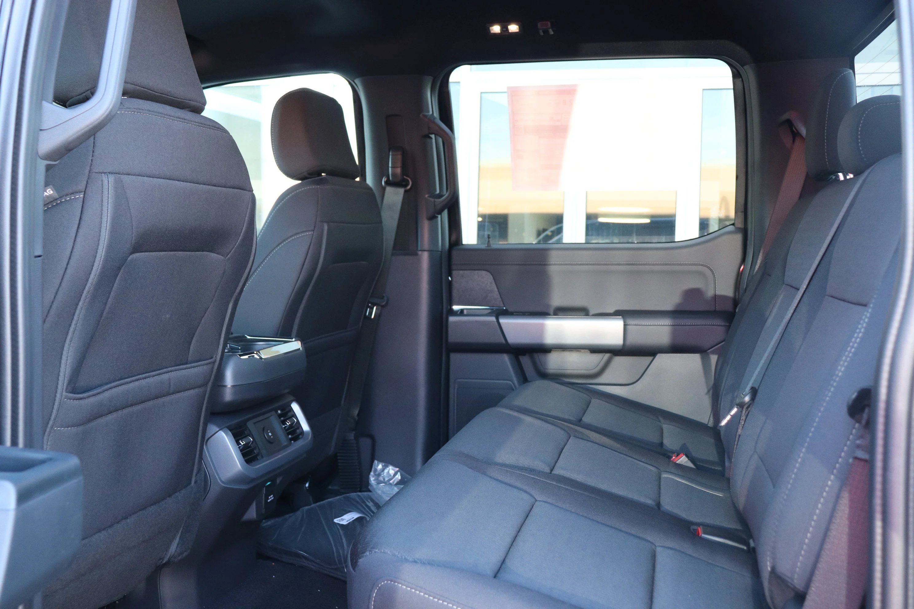 New 2026 AGATE BLACK METALLIC Ford XLT image 13