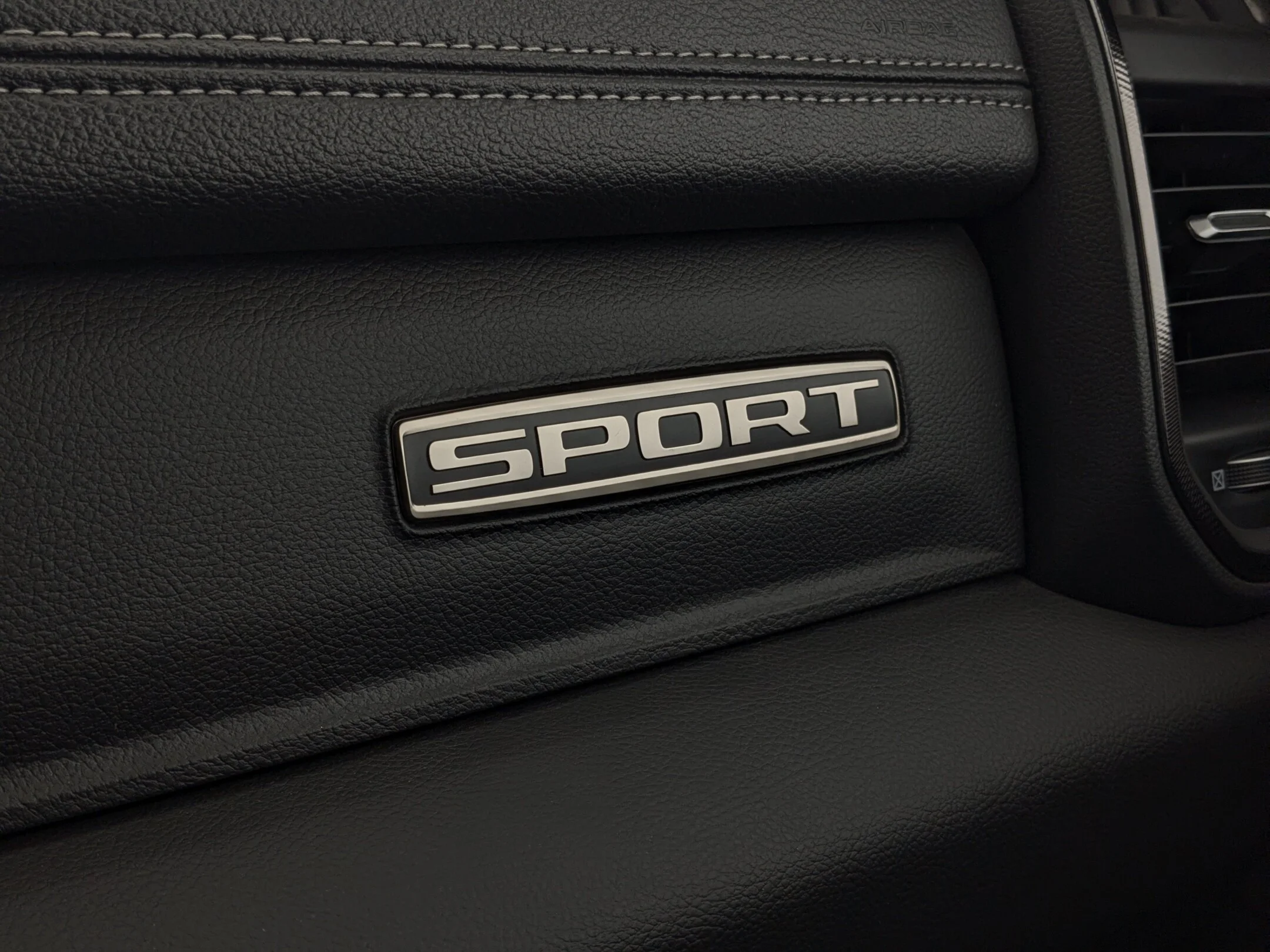 New 2026 White RAM Sport - - 2in Level Kit - Radar Renegade RT Tires - Tonneau Cover - Pano Sunroof & More! image 31