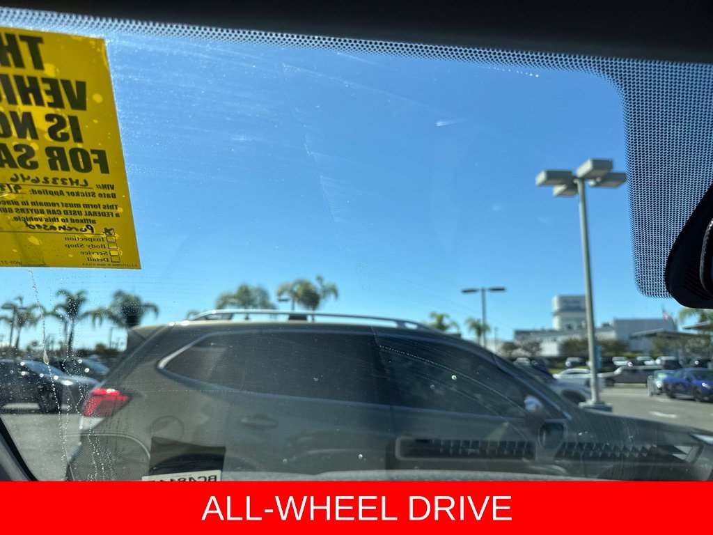 Used 2020 Gray Hyundai SE image 5