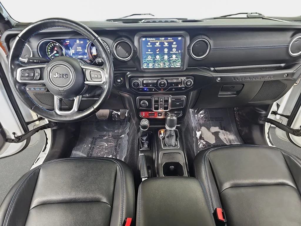 Used 2021 White Jeep Unlimited Rubicon 4xe image 10