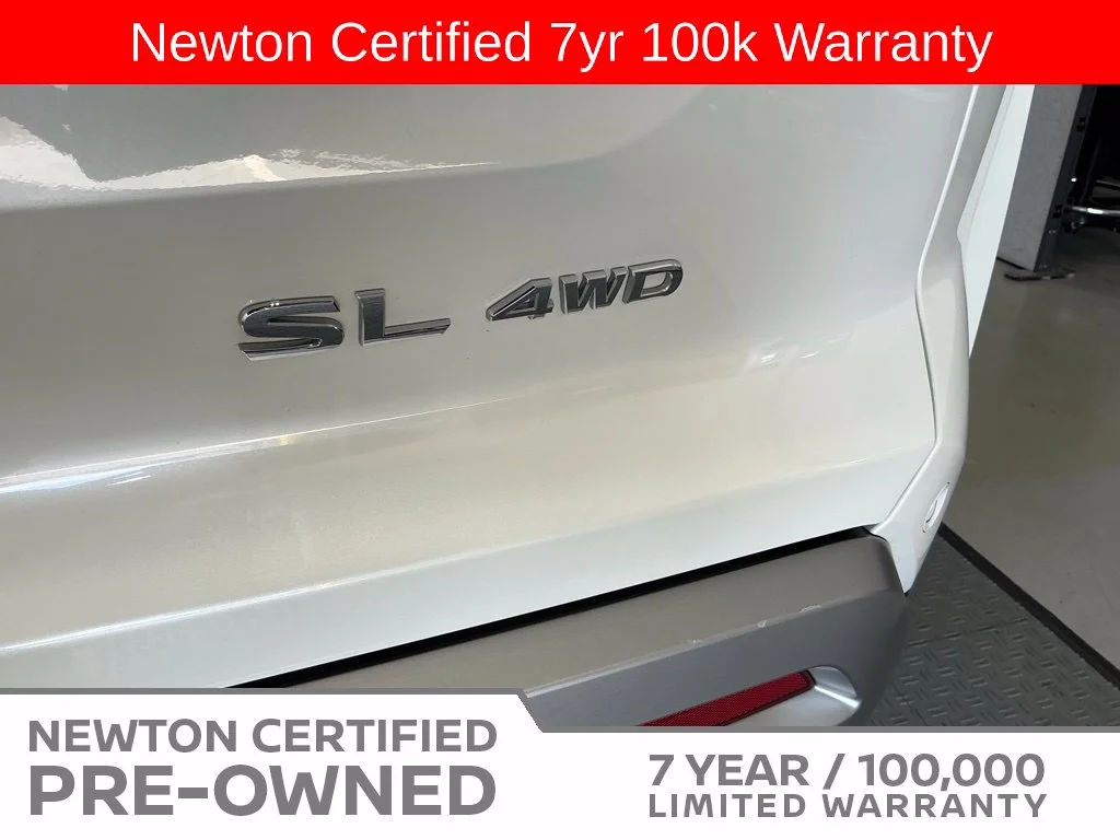 Certified Used 2024 Pearl White Nissan SL image 9