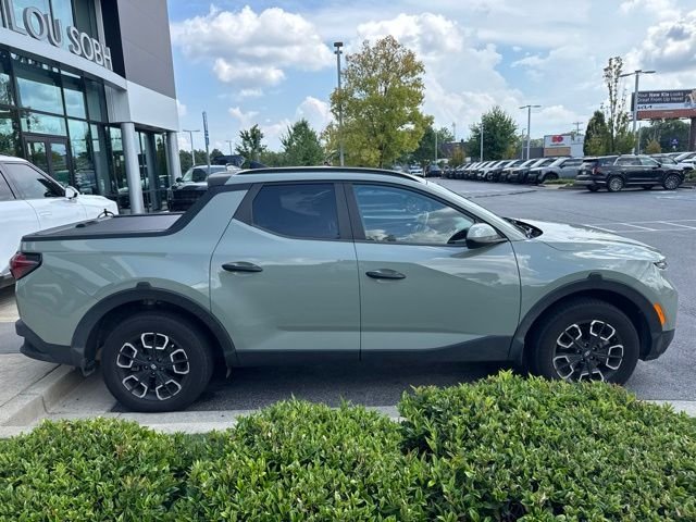 Used 2022 Green Hyundai SEL image 6