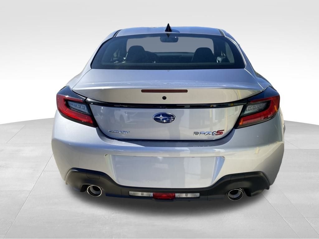2025 Subaru BRZ tS - Photo 6