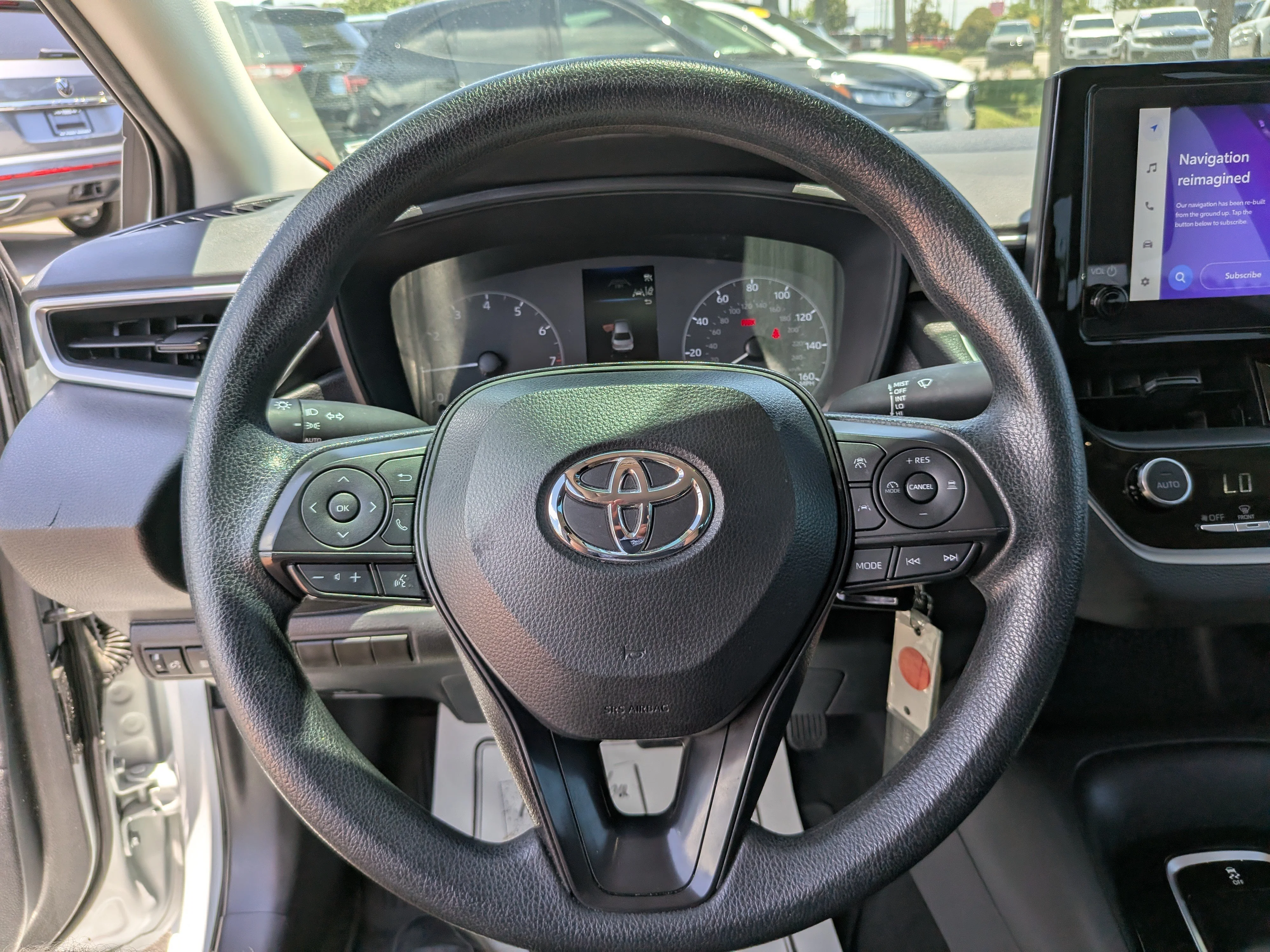 Used 2024 Ice Toyota LE image 29