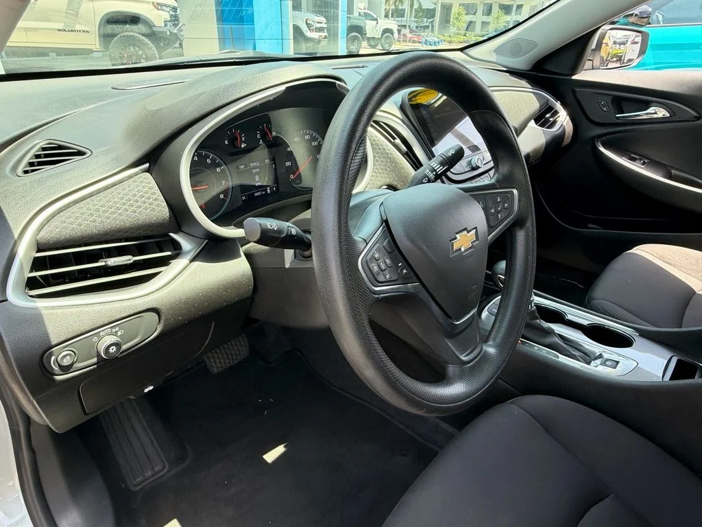 Used 2024 Gray Chevrolet LT image 10