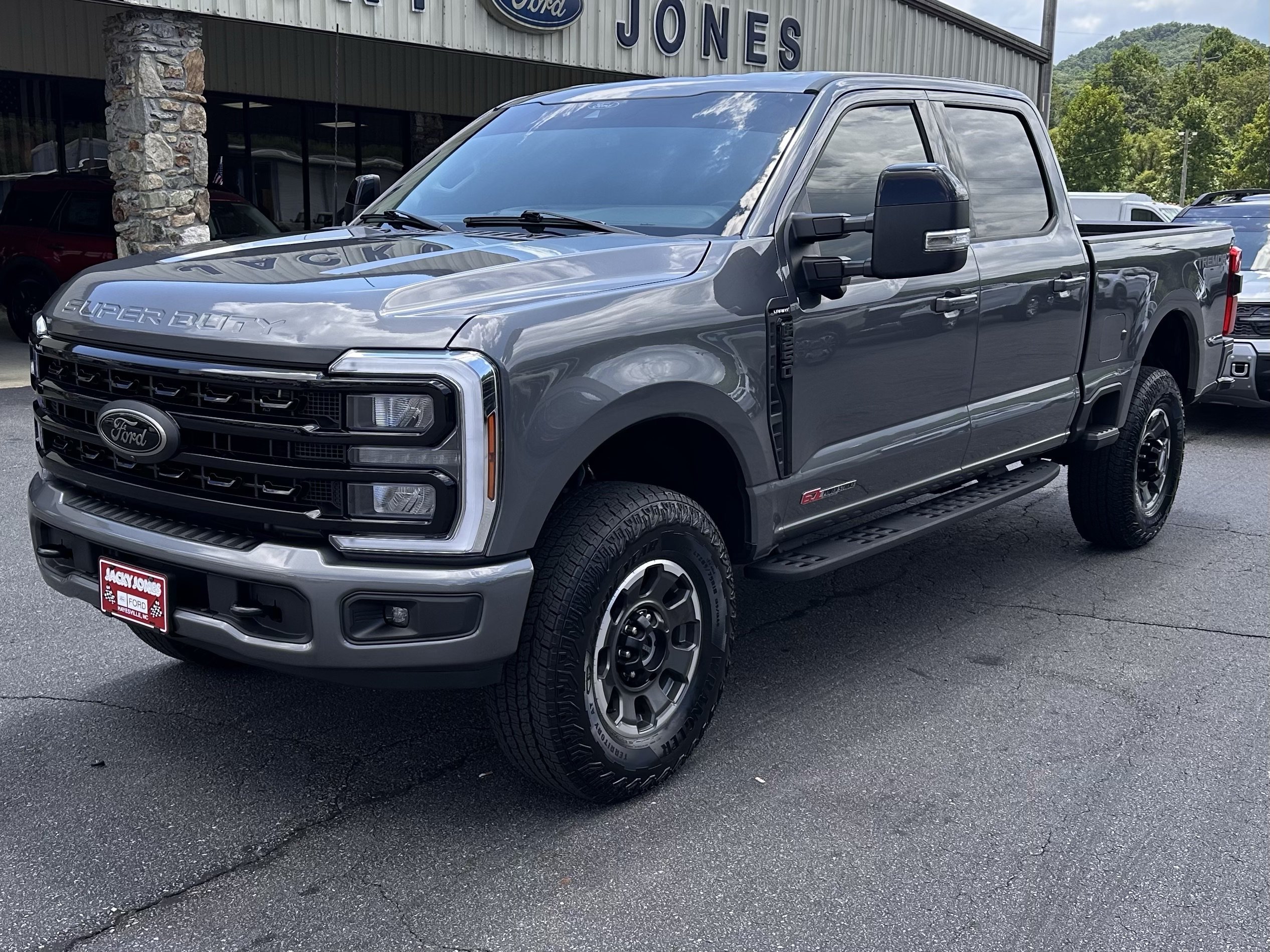 Certified Used 2024 Light Blue Clearcoat Metallic Ford Lariat Tremor image 2