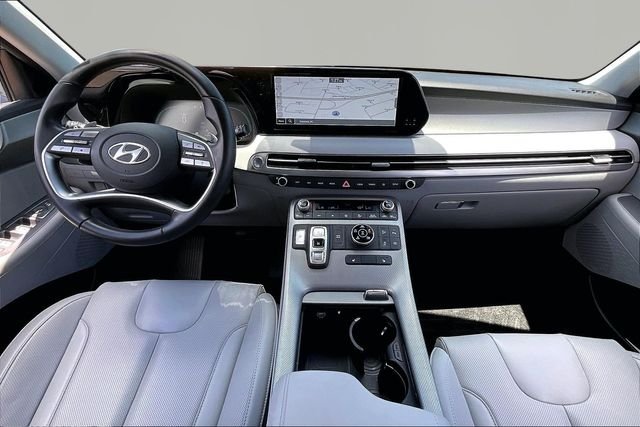 Used 2024 Gray Hyundai SEL image 7