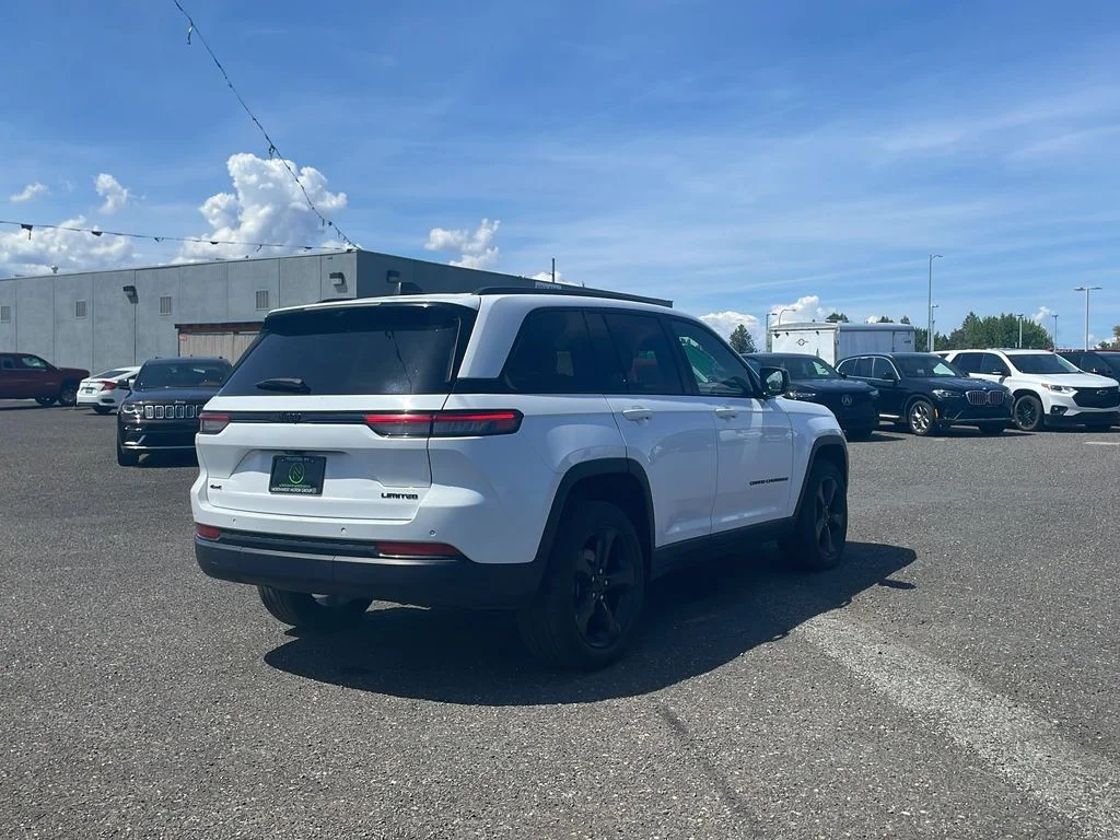 Used 2023 Bright White Jeep Limited image 7