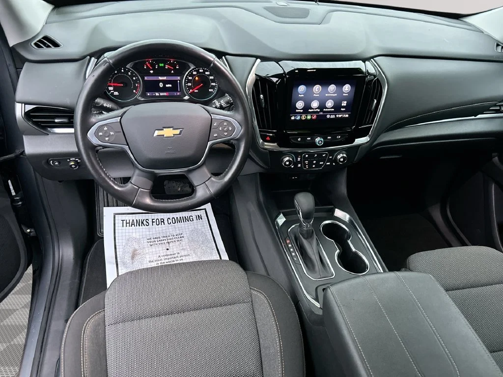 Used 2021 SATIN STEEL METALLIC Chevrolet LT Cloth image 22