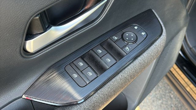 Used 2025 Black Nissan SV image 9