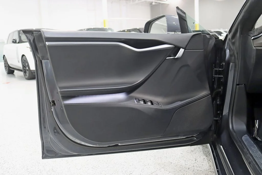 2015 Tesla Model S 85D