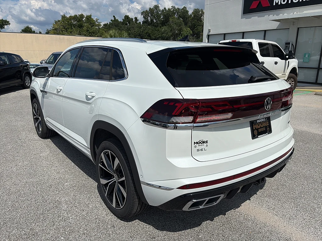 New 2026 Opal White Pearl Volkswagen 2.0T SEL Premium R-Line 4MOTION image 6