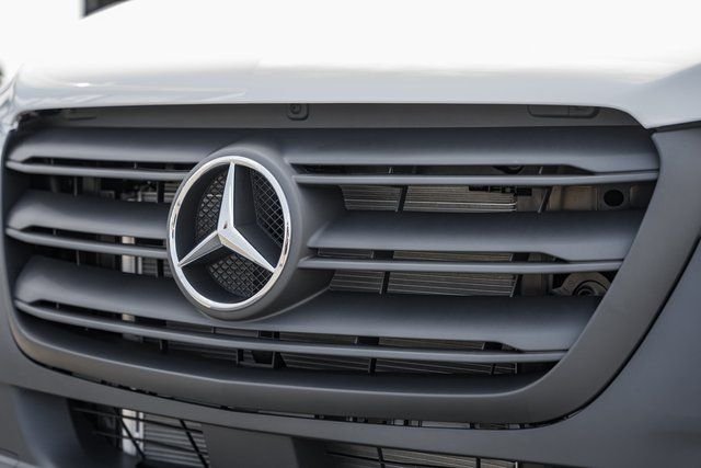 2025 Mercedes-Benz Sprinter Cargo Van Base - Photo 10