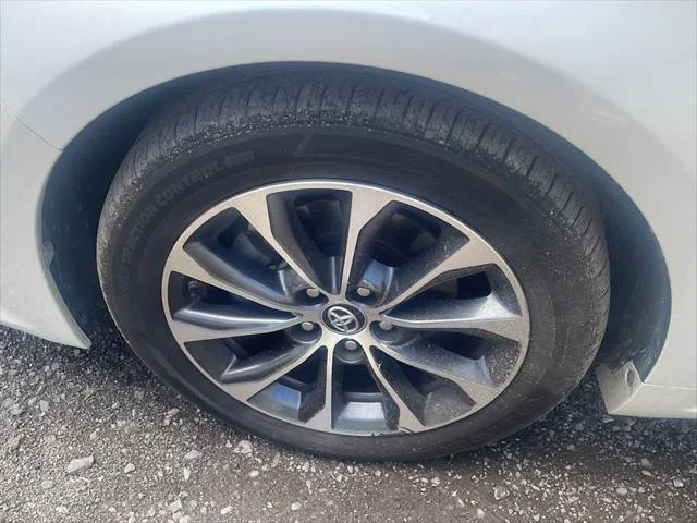 Certified Used 2016 BLIZZARD PEARL Toyota  image 24