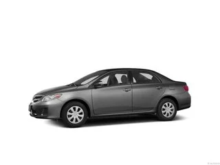 Used 2013 Magnetic Gray Toyota L image 1