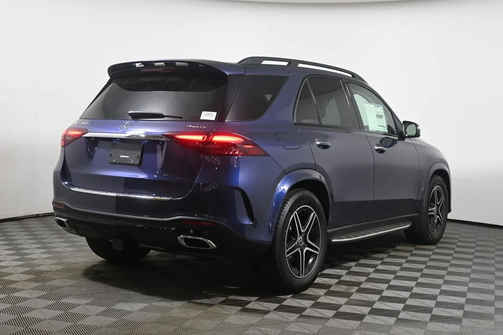 New 2026 Blue Mercedes-Benz GLE 450 image 7