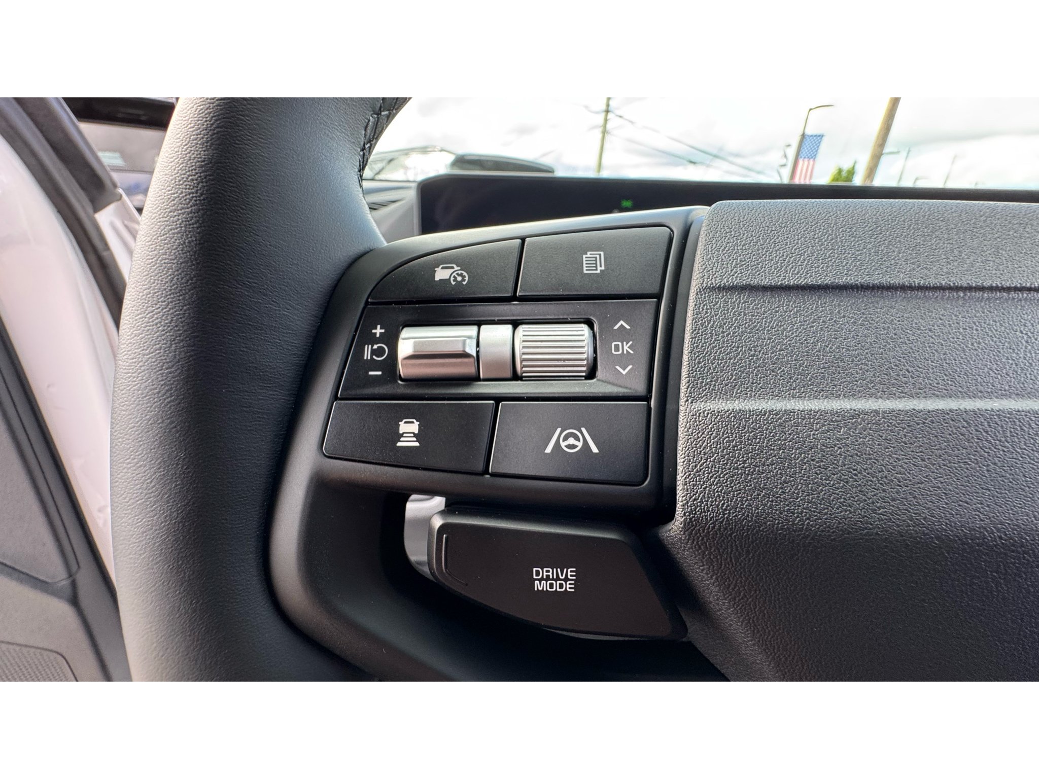 New 2027 Glacial White Pearl Kia SX Prestige image 12