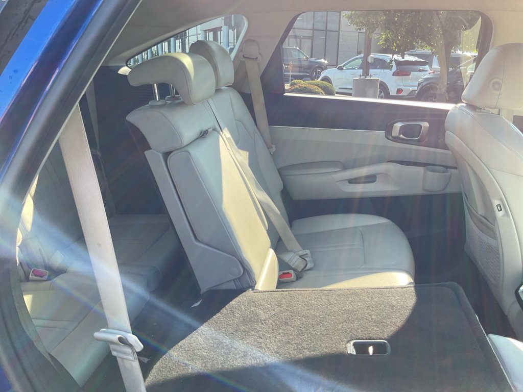 Certified Used 2023 Sapphire Blue Kia S image 15