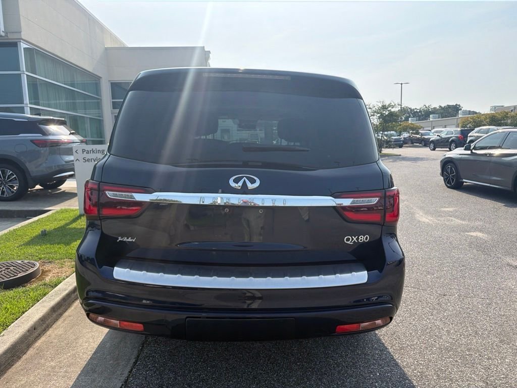 Used 2021 Blue INFINITI LUXE image 6