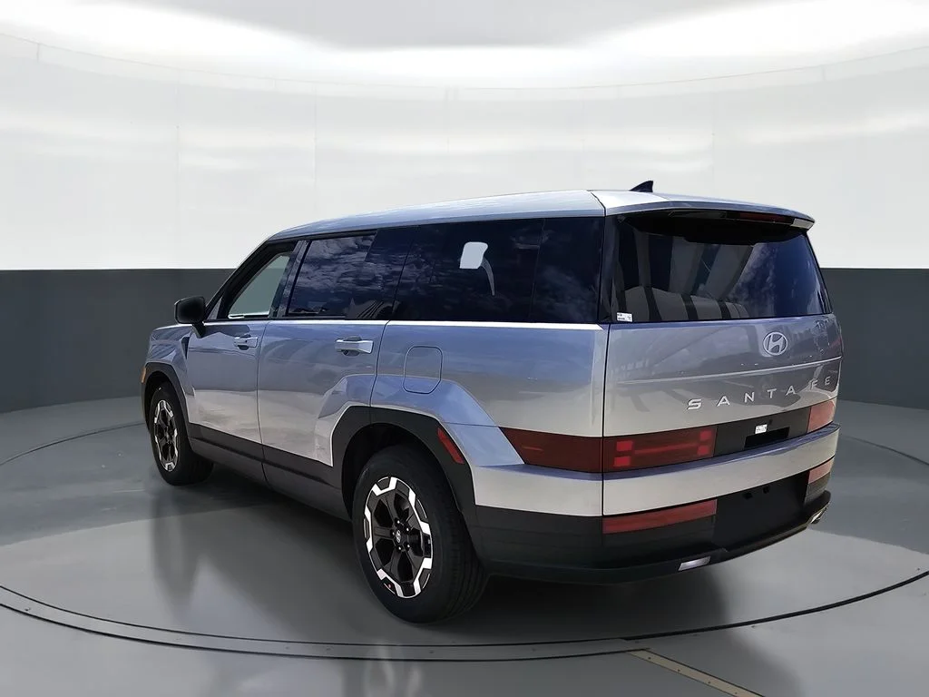 New 2026 Silver Hyundai SE image 4