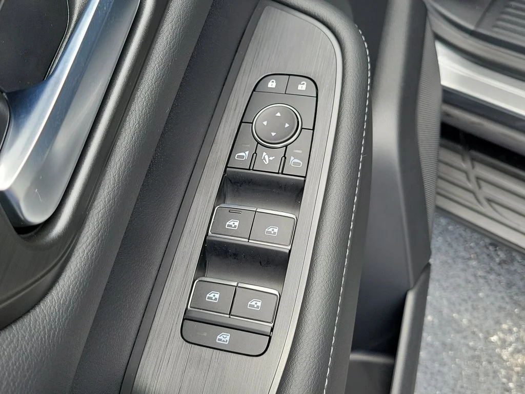 New 2026 Gray Nissan SL image 23