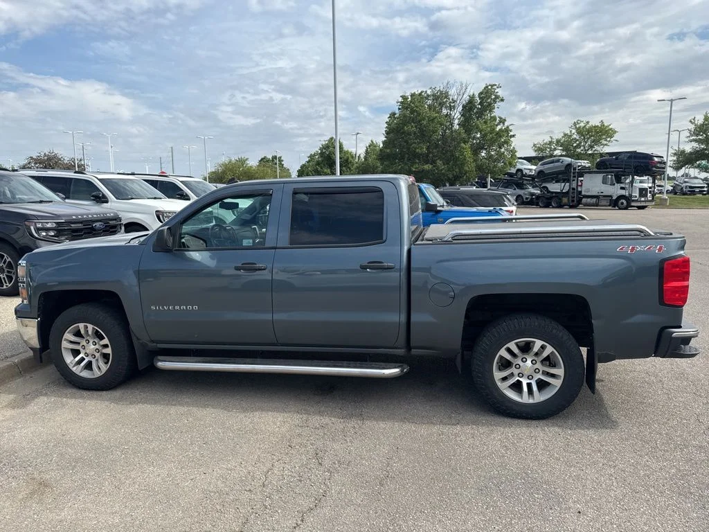 Used 2014 Blue Chevrolet LT image 4