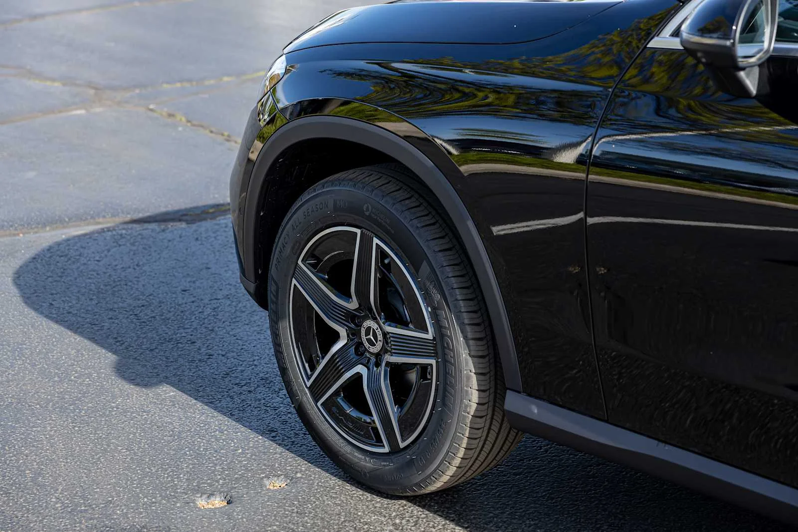 New 2026 BLACK Mercedes-Benz GLC 300 image 33
