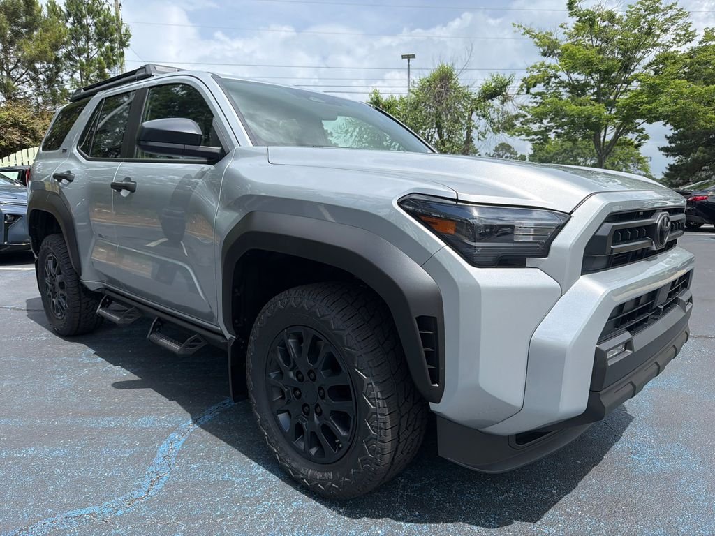 2026 Toyota 4Runner SR5 2WD's photo